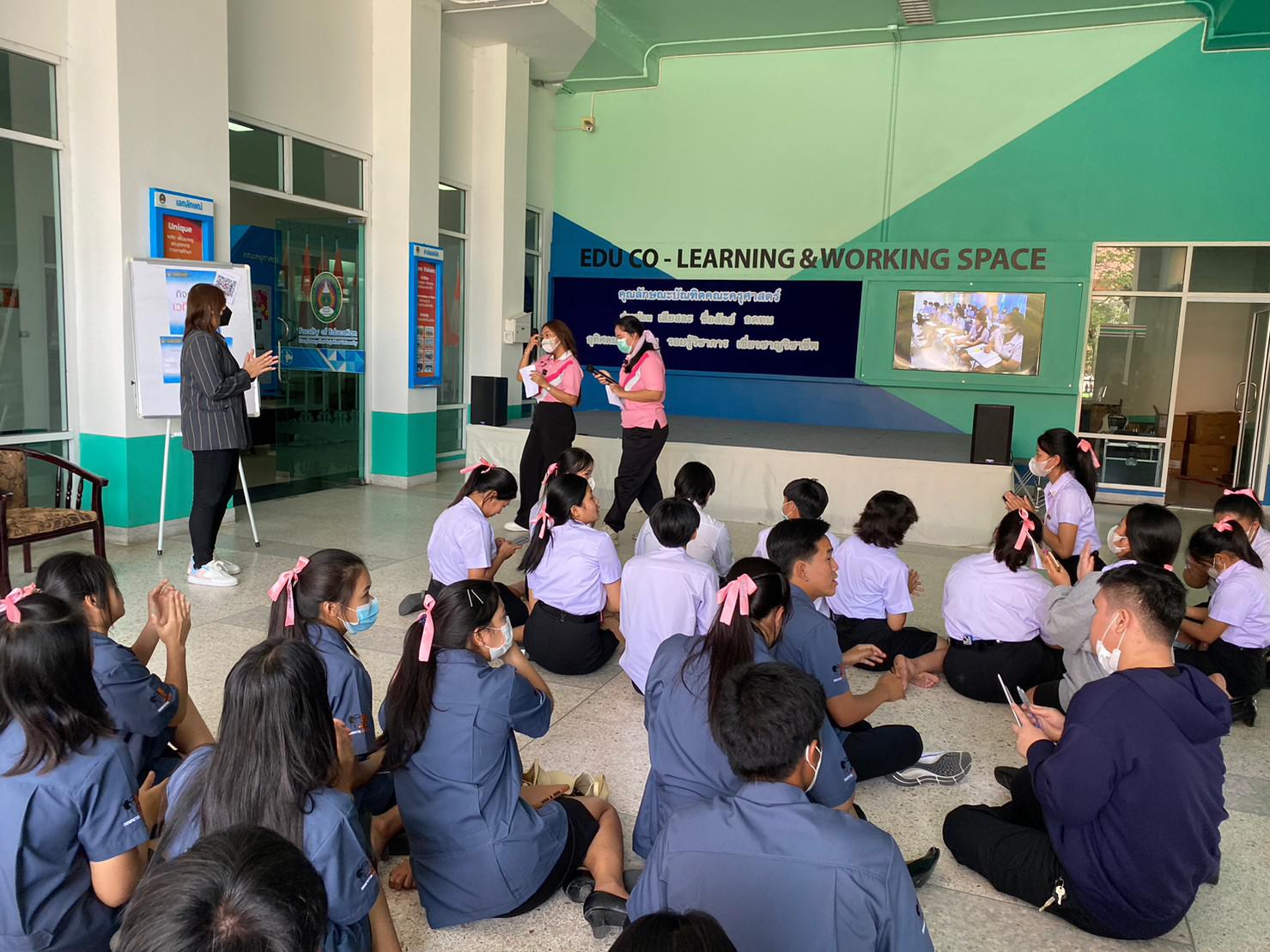 10. ภาพกิจกรรม 50 ปี KPRU สู่การพัฒนาท้องถิ่นอย่างยั่งยืน มหาวิทยาลัยราชภัฏกำแพงเพชร ระหว่างวันที่ 26-28 มกราคม 2566 ณ มหาวิทยาลัยราชภัฏกำแพงเพชร โดยนักศึกษาโปรแกรมวิชาคอมพิวเตอร์ คณะครุศาสตร์